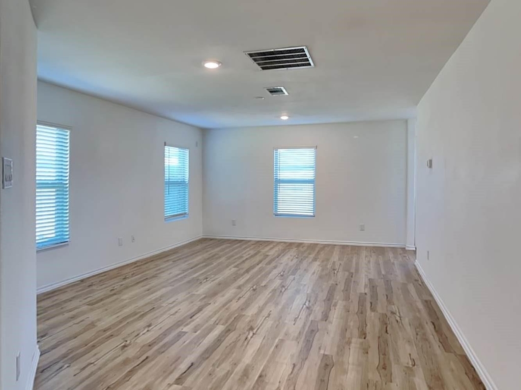 24102 Sonoran Hieghts Court - Photo 2
