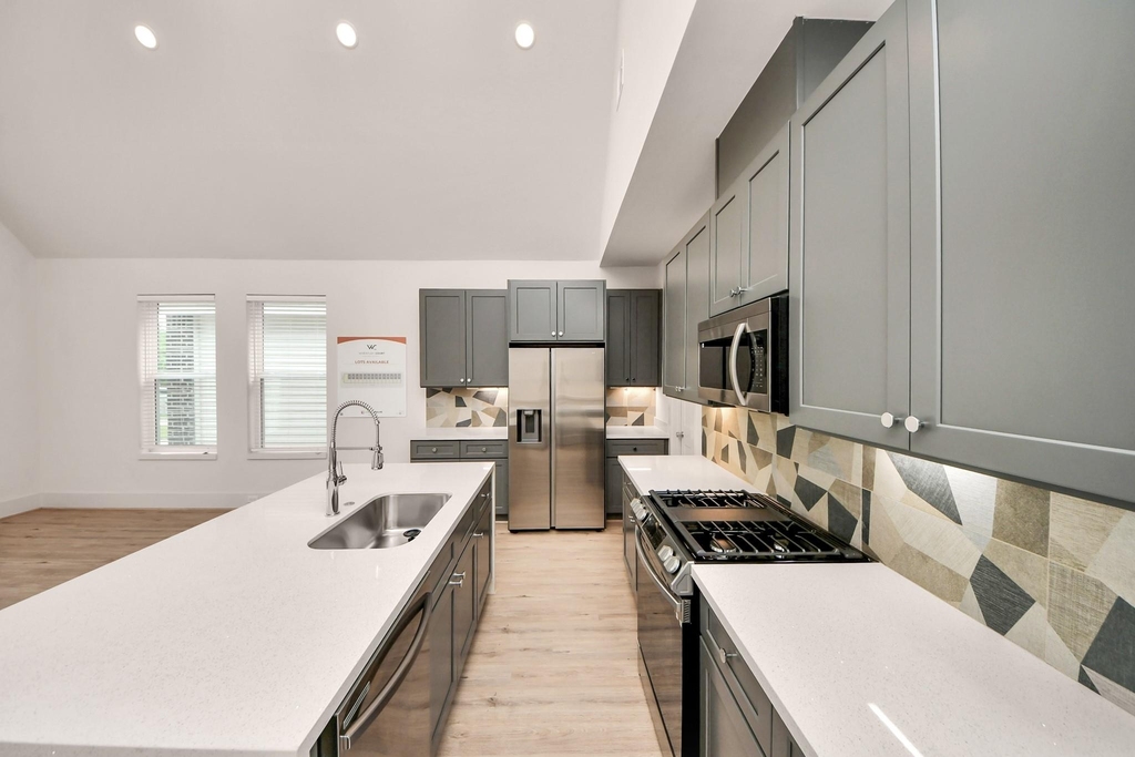 1044 Homer Street - Photo 19