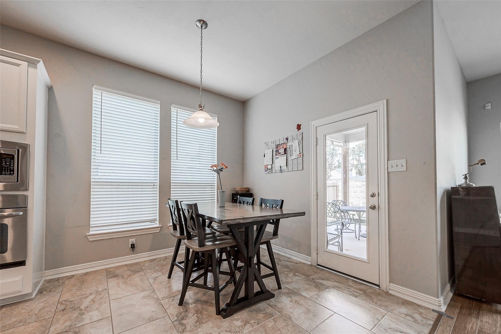 28314 Calaveras Lake Drive - Photo 12