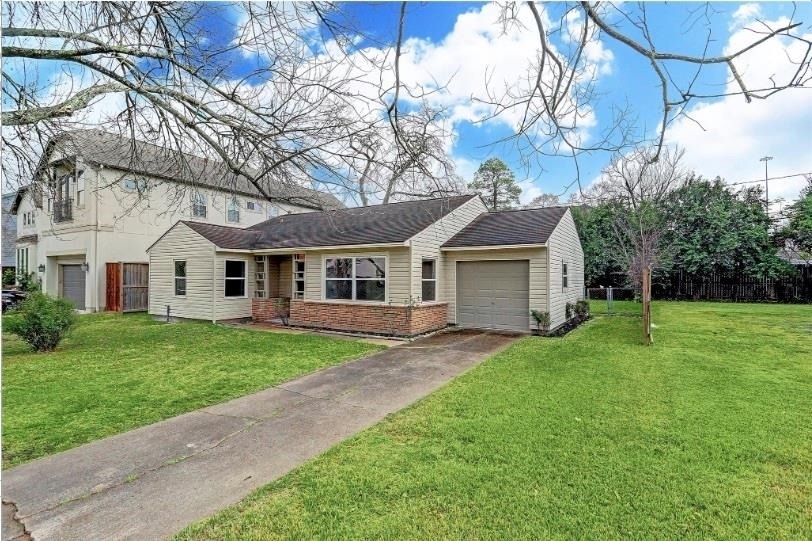 4627 Maple Street - Photo 4