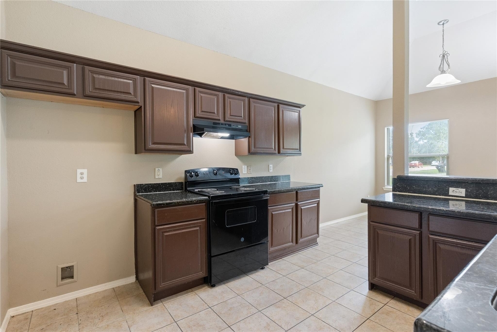 9104 N Green River Drive - Photo 11