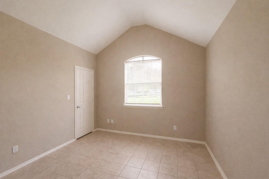 9104 N Green River Drive - Photo 25