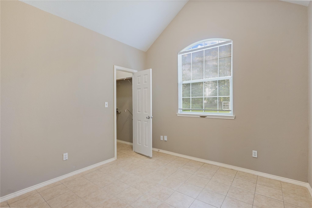 9104 N Green River Drive - Photo 27