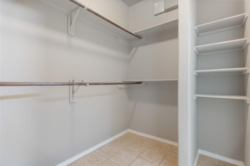 9104 N Green River Drive - Photo 43