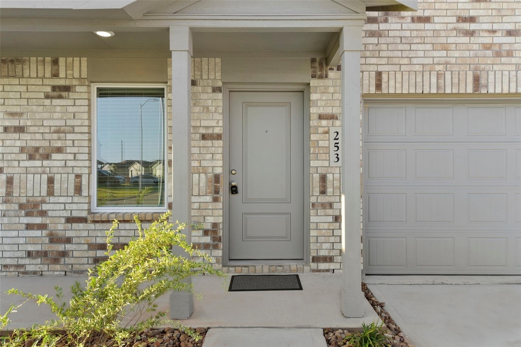 253 Douglas Hills Drive - Photo 3