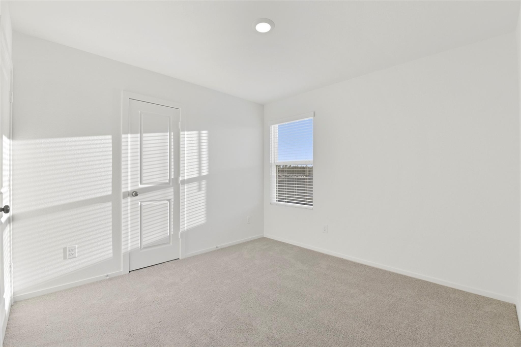 253 Douglas Hills Drive - Photo 21