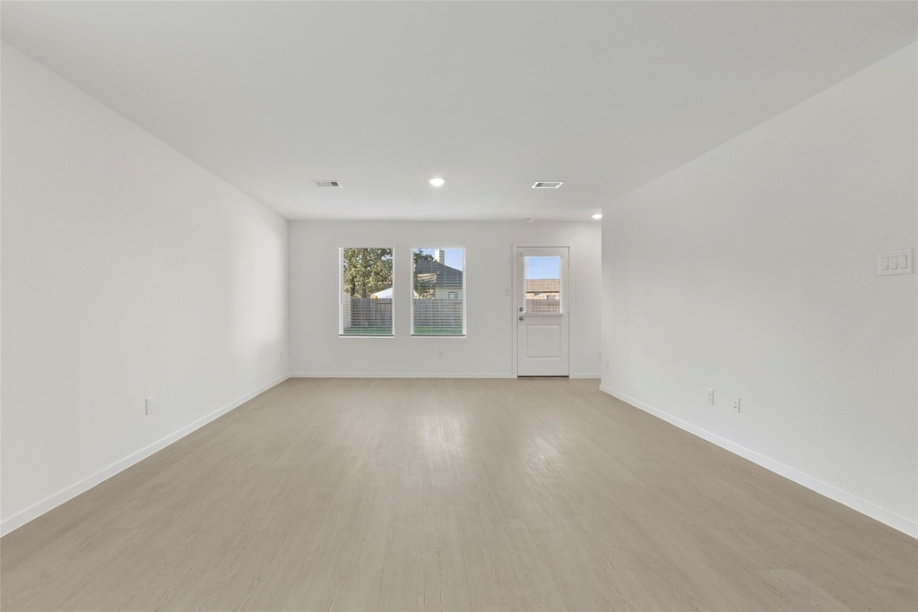 253 Douglas Hills Drive - Photo 6