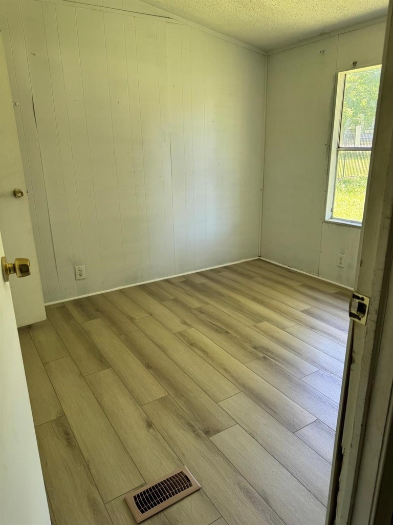 30307 Turriff Circle - Photo 8