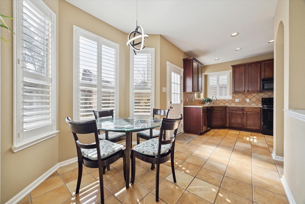 11215 Royce Palms Drive - Photo 5