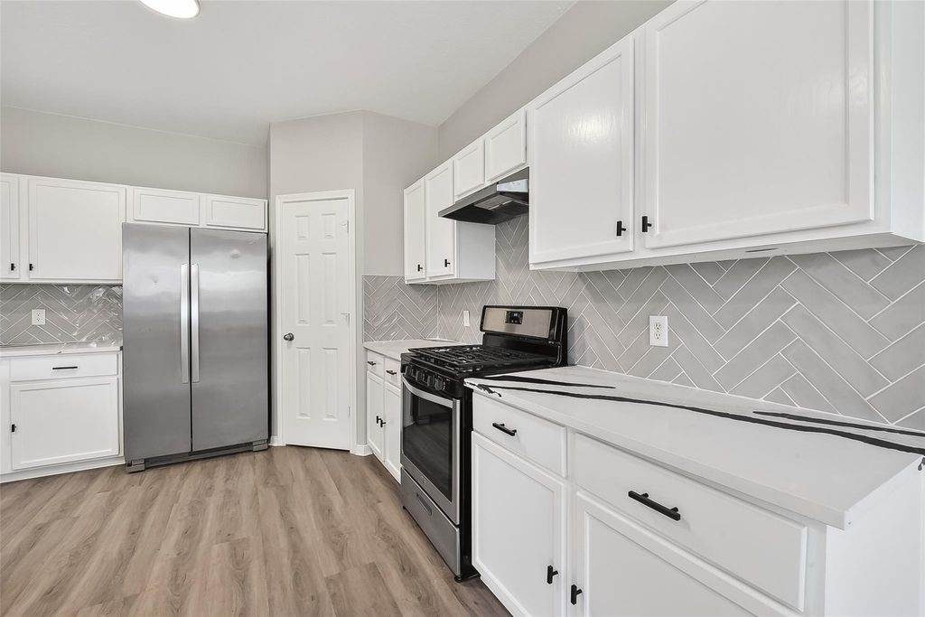 16311 Yabbie Drive - Photo 12