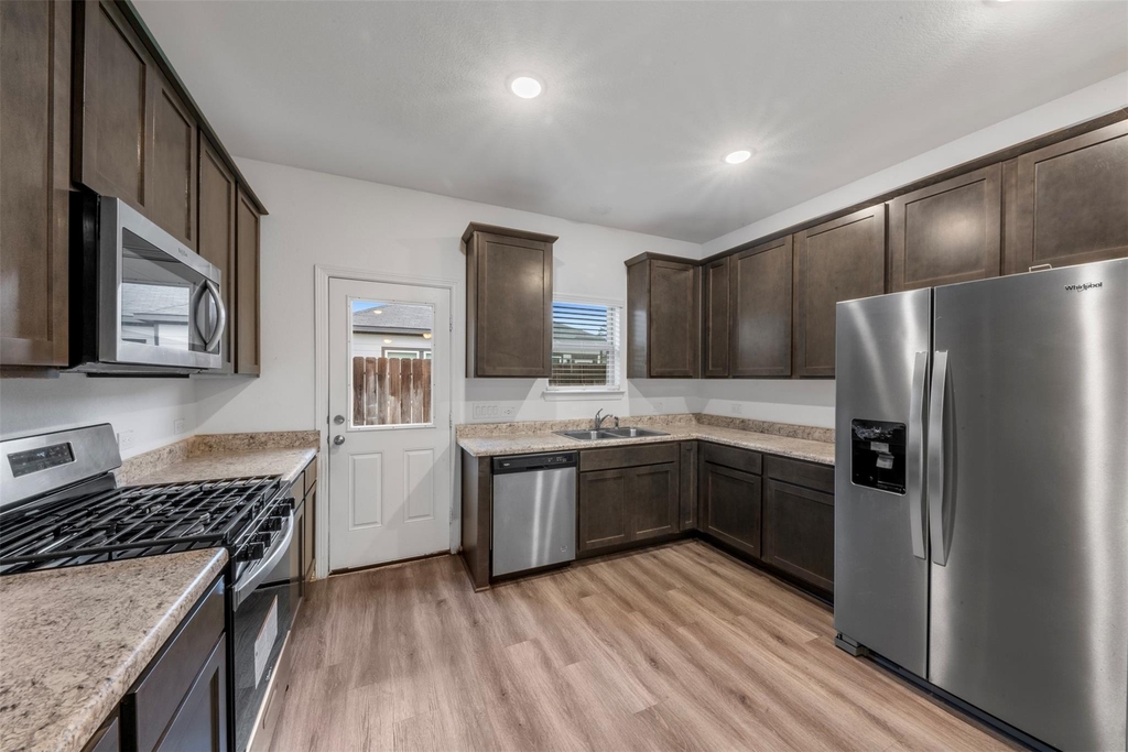 16639 Spirit Street - Photo 4