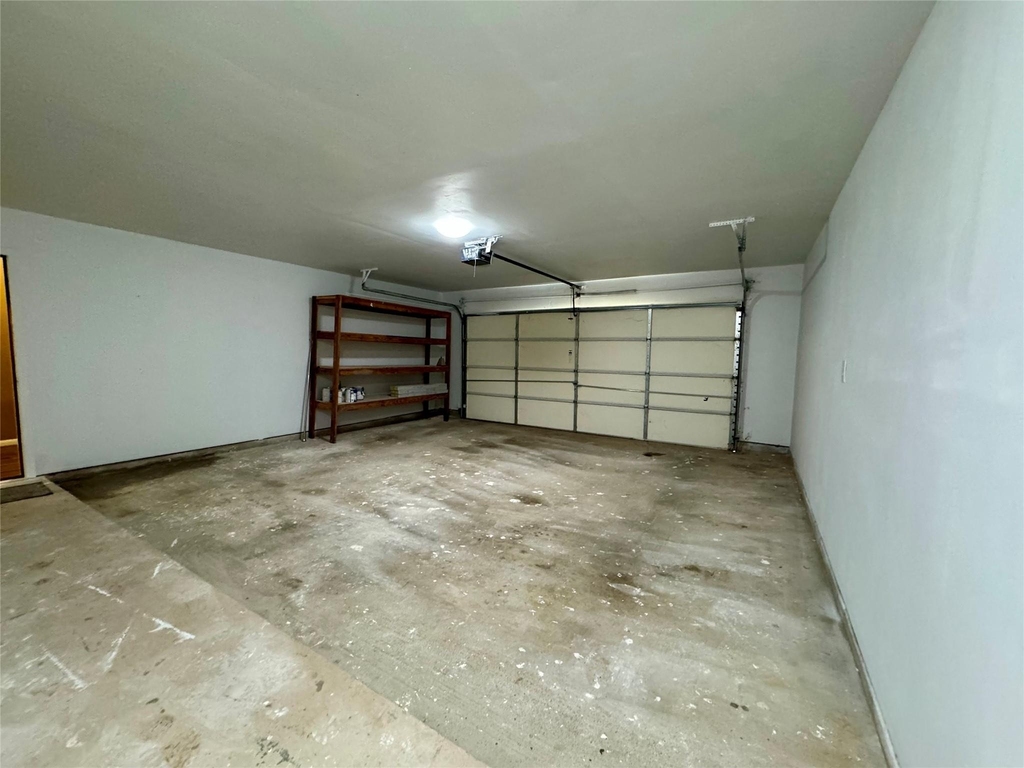 4006 Hunnington Drive - Photo 26