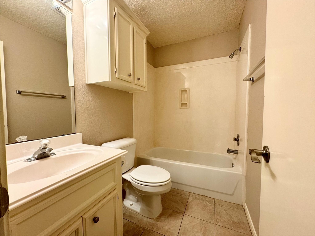 4006 Hunnington Drive - Photo 29