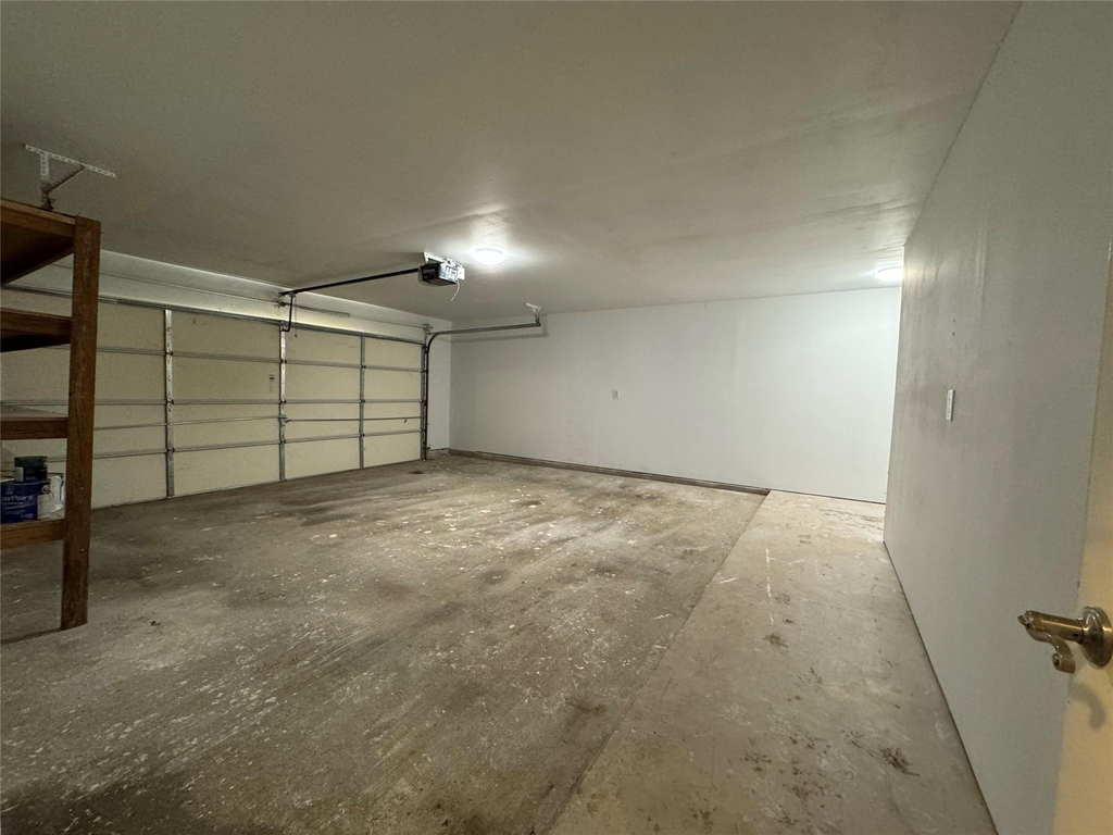 4006 Hunnington Drive - Photo 25