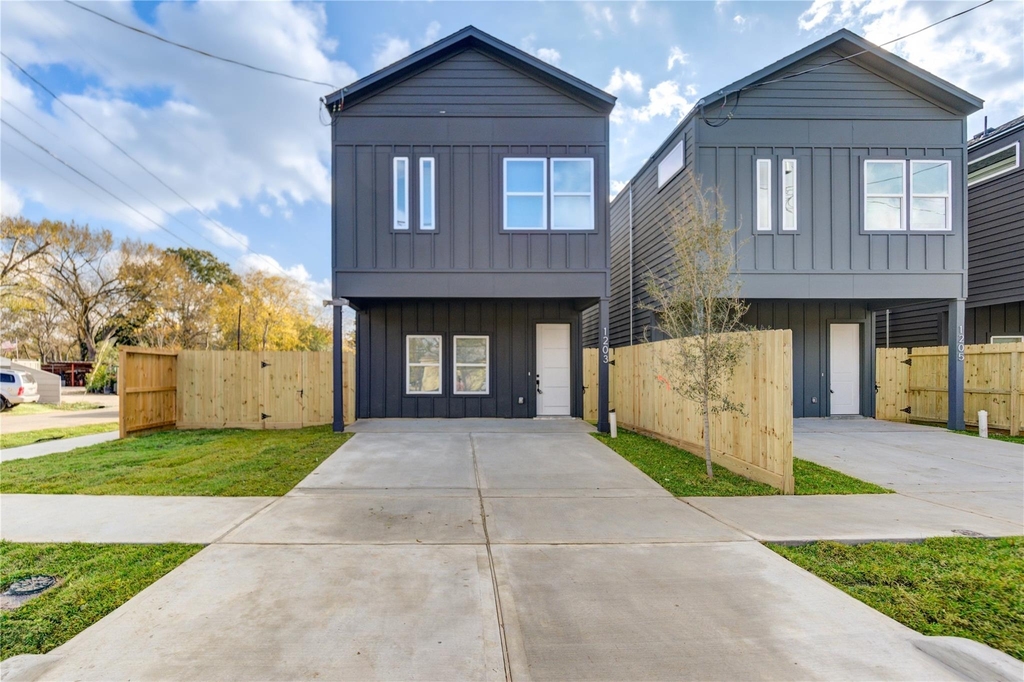 1203 Dewalt Street - Photo 22