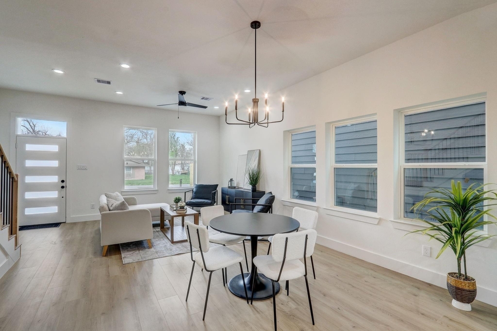 1203 Dewalt Street - Photo 5