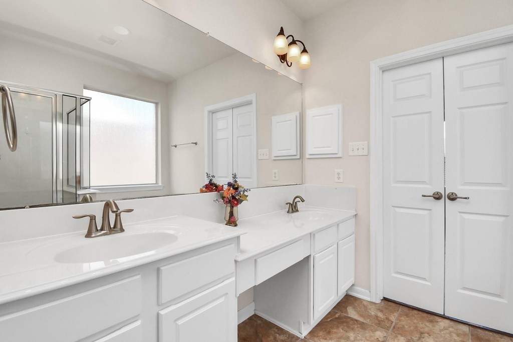 8627 Sweet Pasture Drive - Photo 19