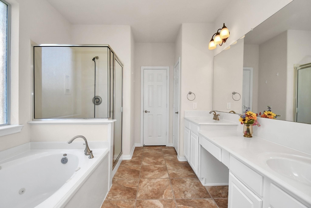 8627 Sweet Pasture Drive - Photo 18