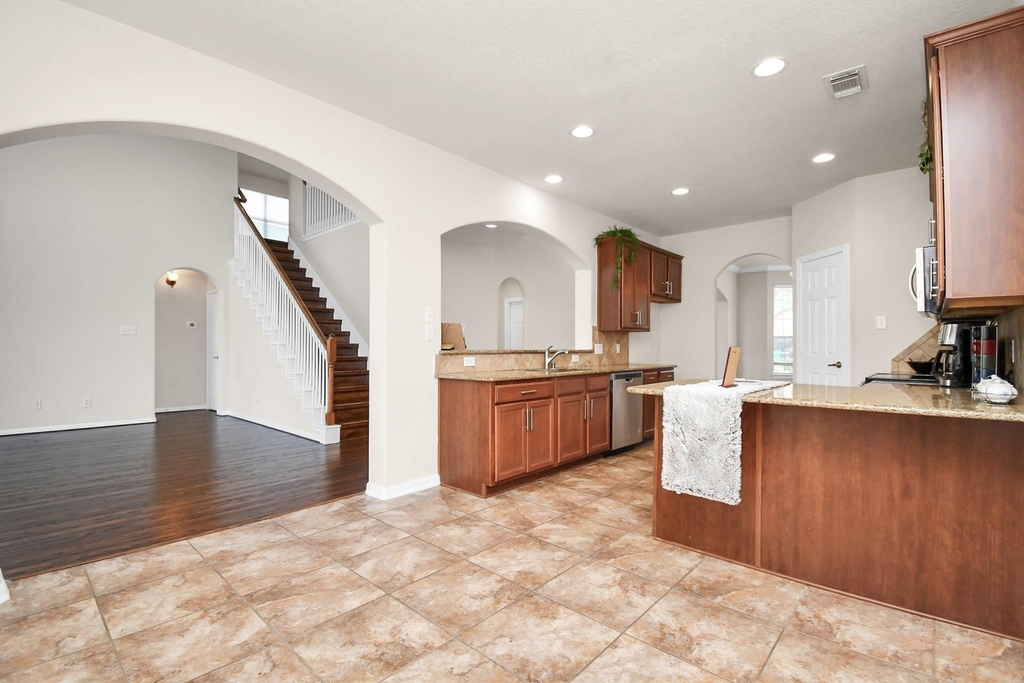 8627 Sweet Pasture Drive - Photo 6