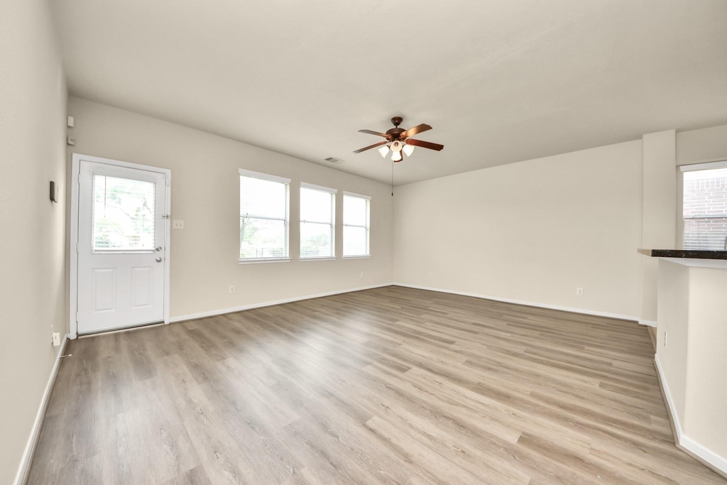 13127 Barn Course Drive - Photo 20