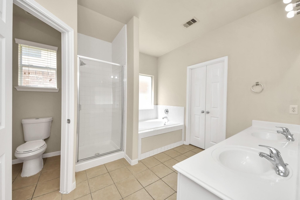 13127 Barn Course Drive - Photo 24