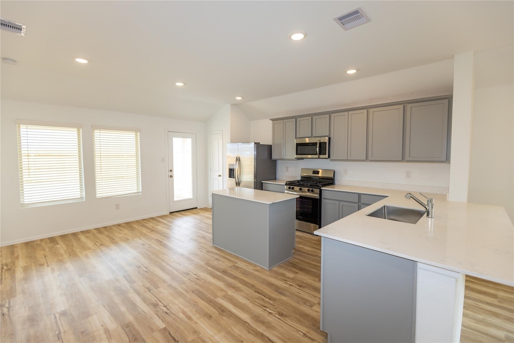 5330 Sleepy Fox Lane - Photo 7
