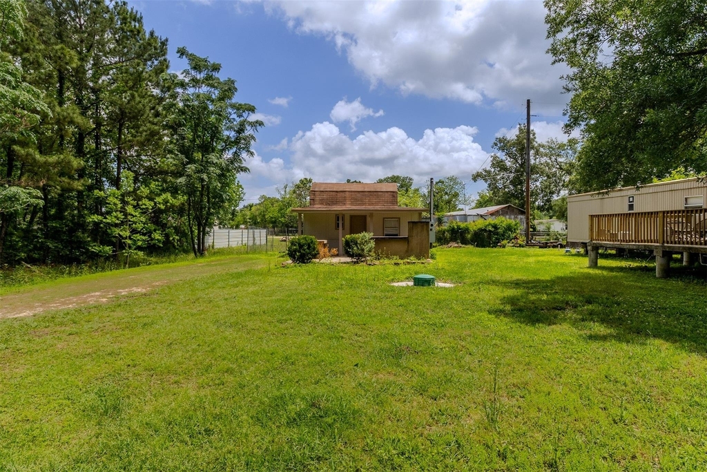 25128 Faraway Lane - Photo 0
