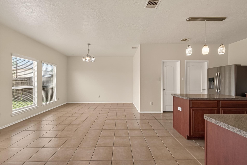 18518 Bare Meadow Lane - Photo 8