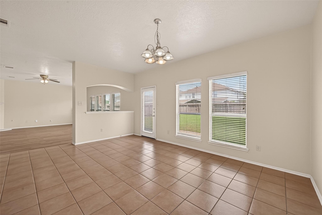 18518 Bare Meadow Lane - Photo 10