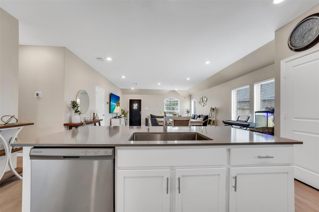 21306 Blue Tuna Drive - Photo 10