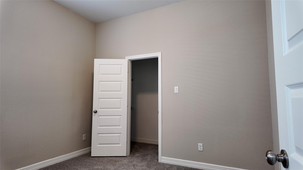 360 Mallorn Lane - Photo 17