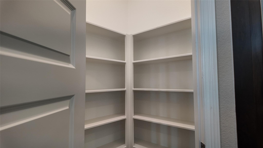 360 Mallorn Lane - Photo 7