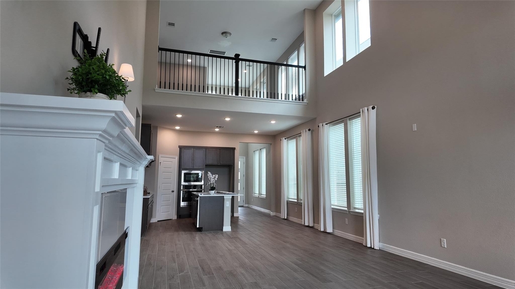 360 Mallorn Lane - Photo 9