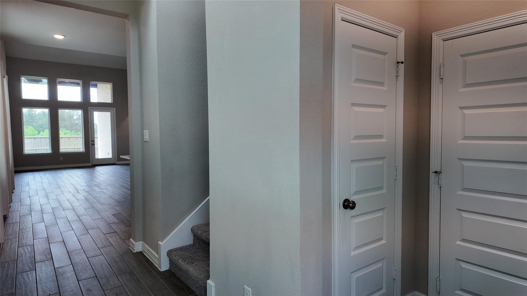 360 Mallorn Lane - Photo 3