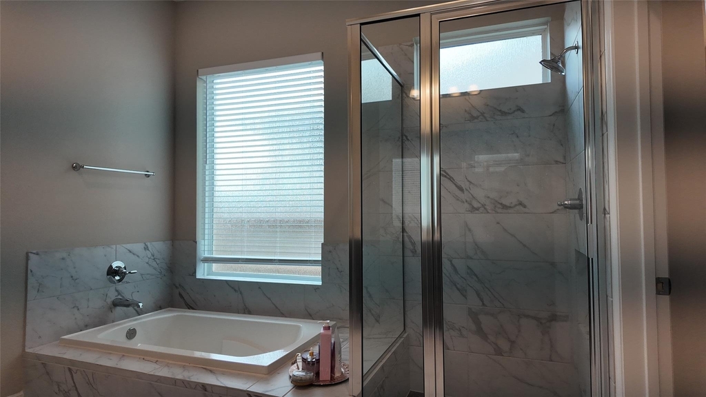 360 Mallorn Lane - Photo 14