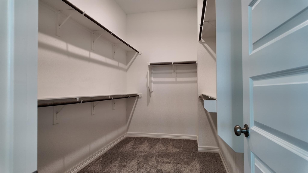 360 Mallorn Lane - Photo 16
