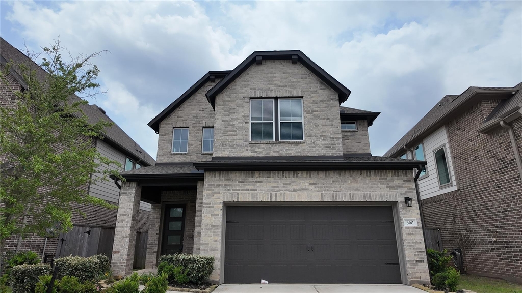360 Mallorn Lane - Photo 2