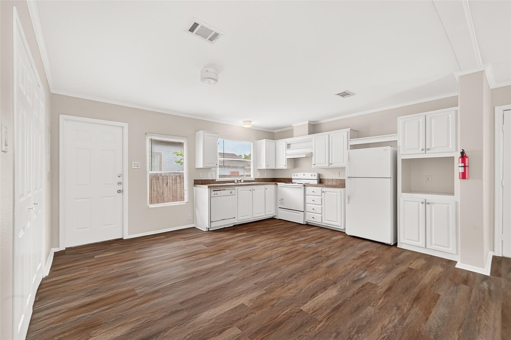 11918 Greensbrook Forest Drive - Photo 16