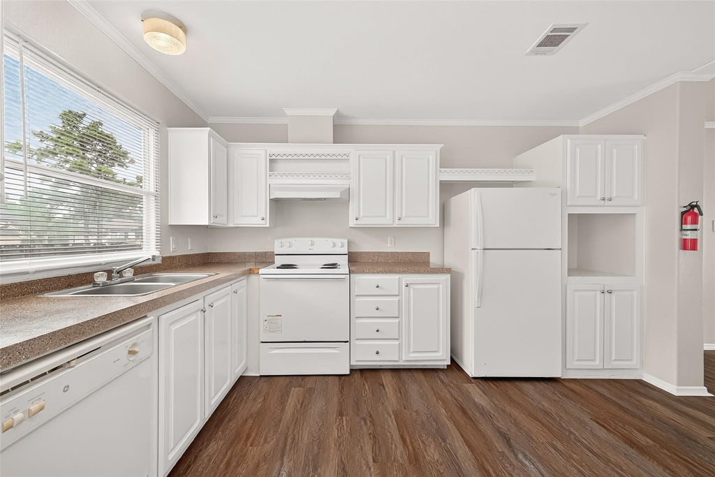 11918 Greensbrook Forest Drive - Photo 11