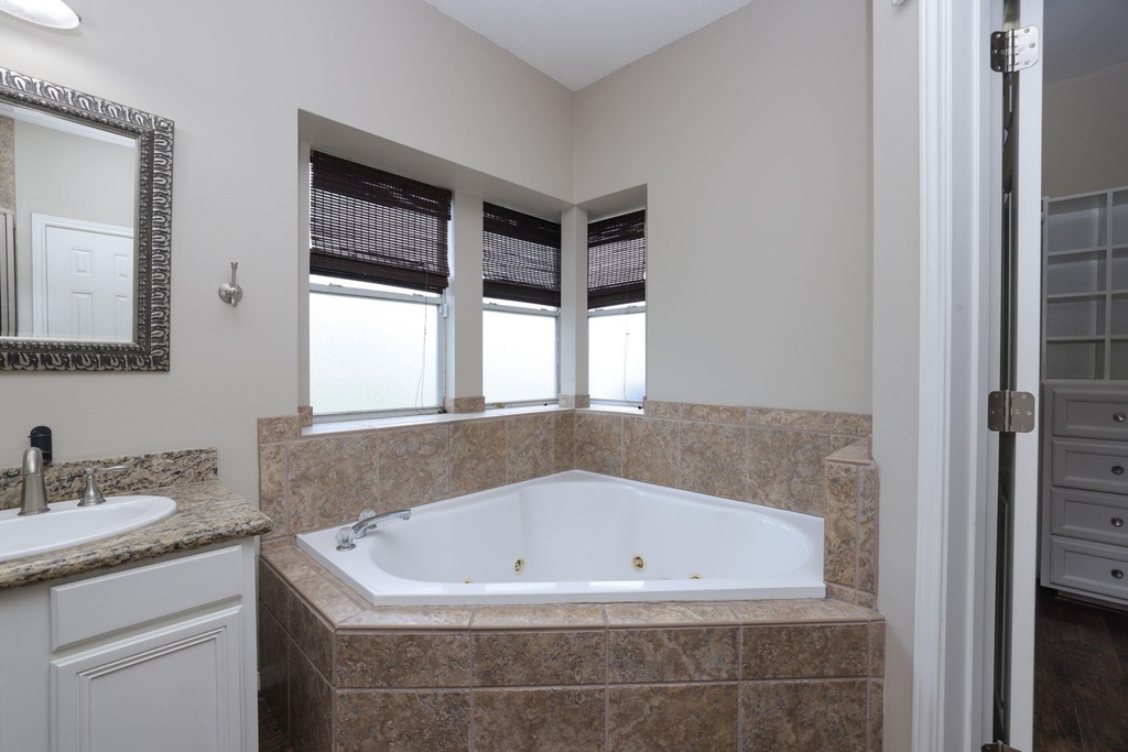 105 Lawrence Marshall Dr - Photo 13
