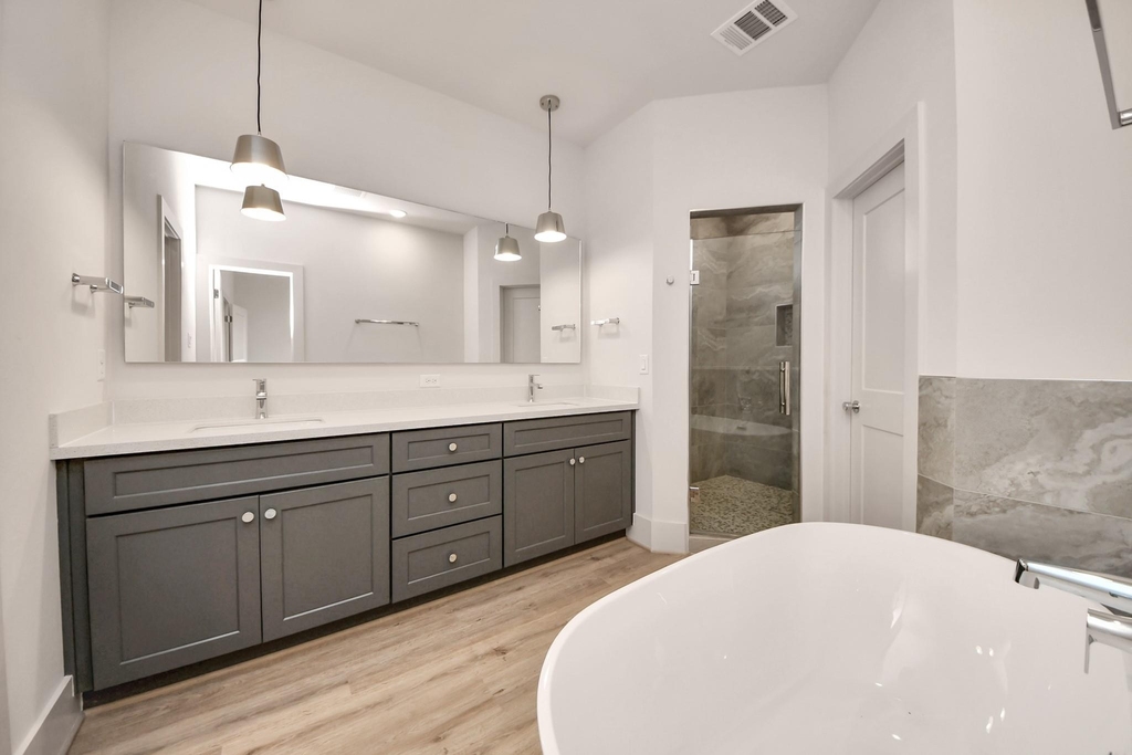 1046 Homer Street - Photo 27
