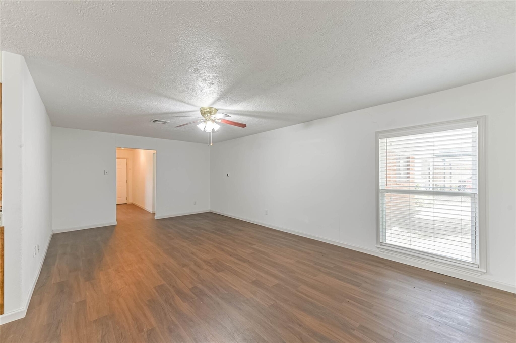 12002 Palmcroft Street - Photo 5