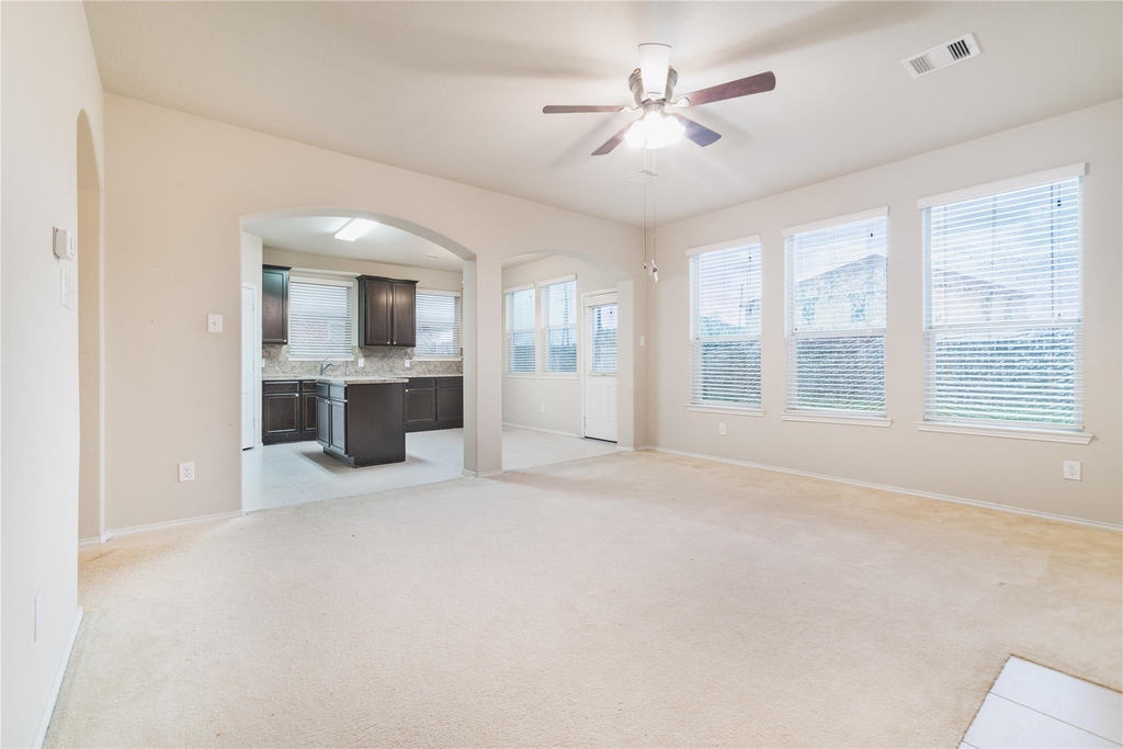 1315 Squire Drive - Photo 3