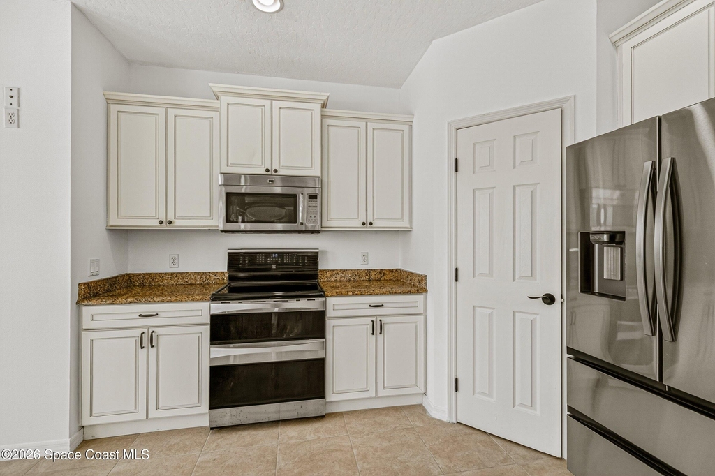 2240 Marsh Harbor Avenue - Photo 21
