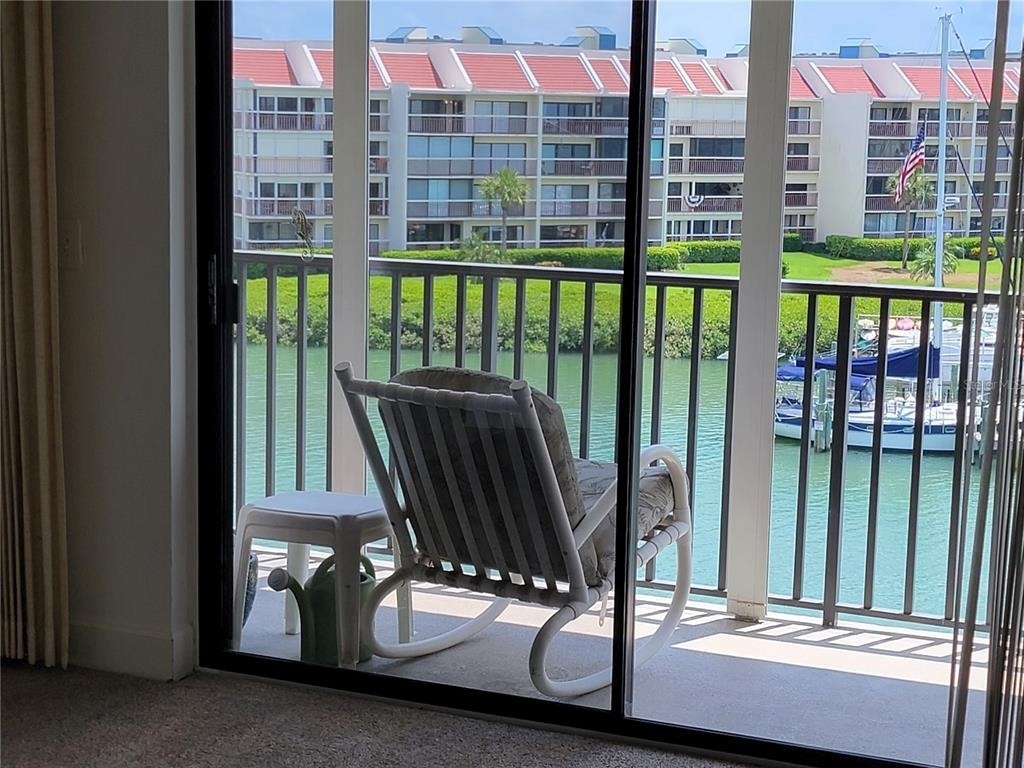 7600 Sun Island Drive S - Photo 18