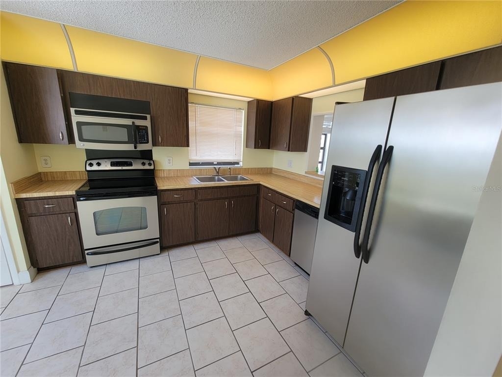 7600 Sun Island Drive S - Photo 13