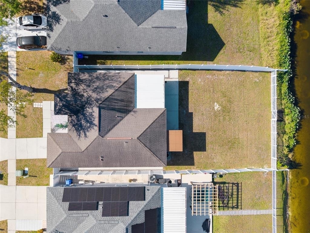 1305 Flexford Street - Photo 2