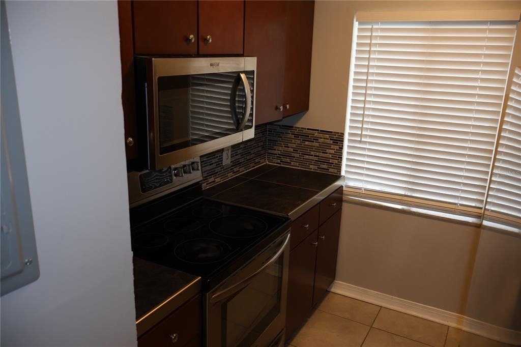 7609 Abbey Lane - Photo 5
