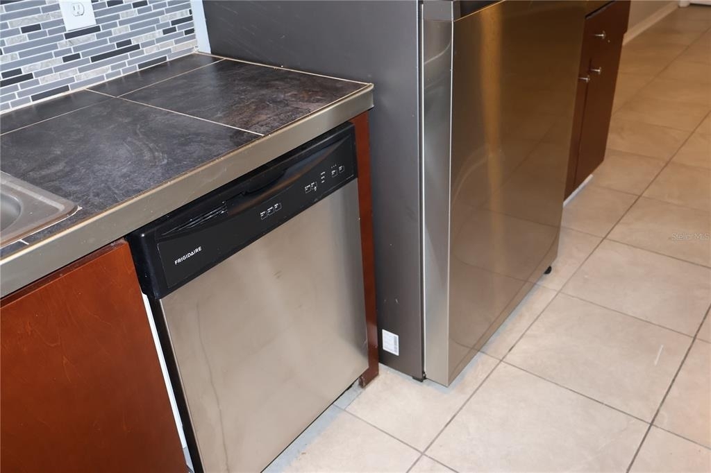7609 Abbey Lane - Photo 9