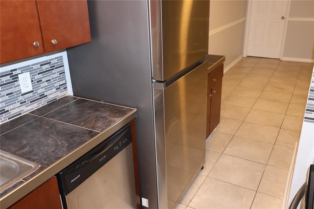 7609 Abbey Lane - Photo 7